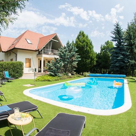 Villa Oliva Boutique Rooms زاماردي المظهر الخارجي الصورة